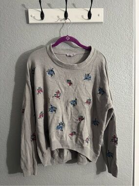 Light Gray Floral Embroidered Crewneck Sweater by Love Tree
